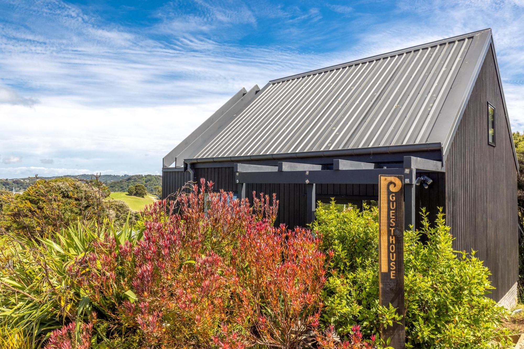The Guest House At Te Whau Retreat - Stay Waiheke Omiha エクステリア 写真